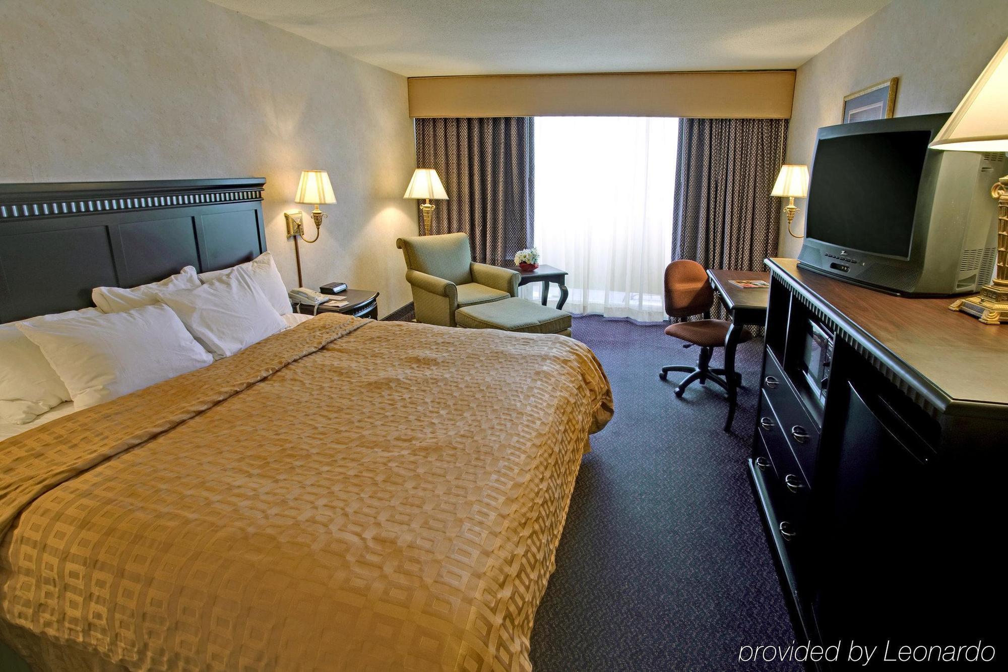 Quality Inn Near Hampton Coliseum 客房 照片