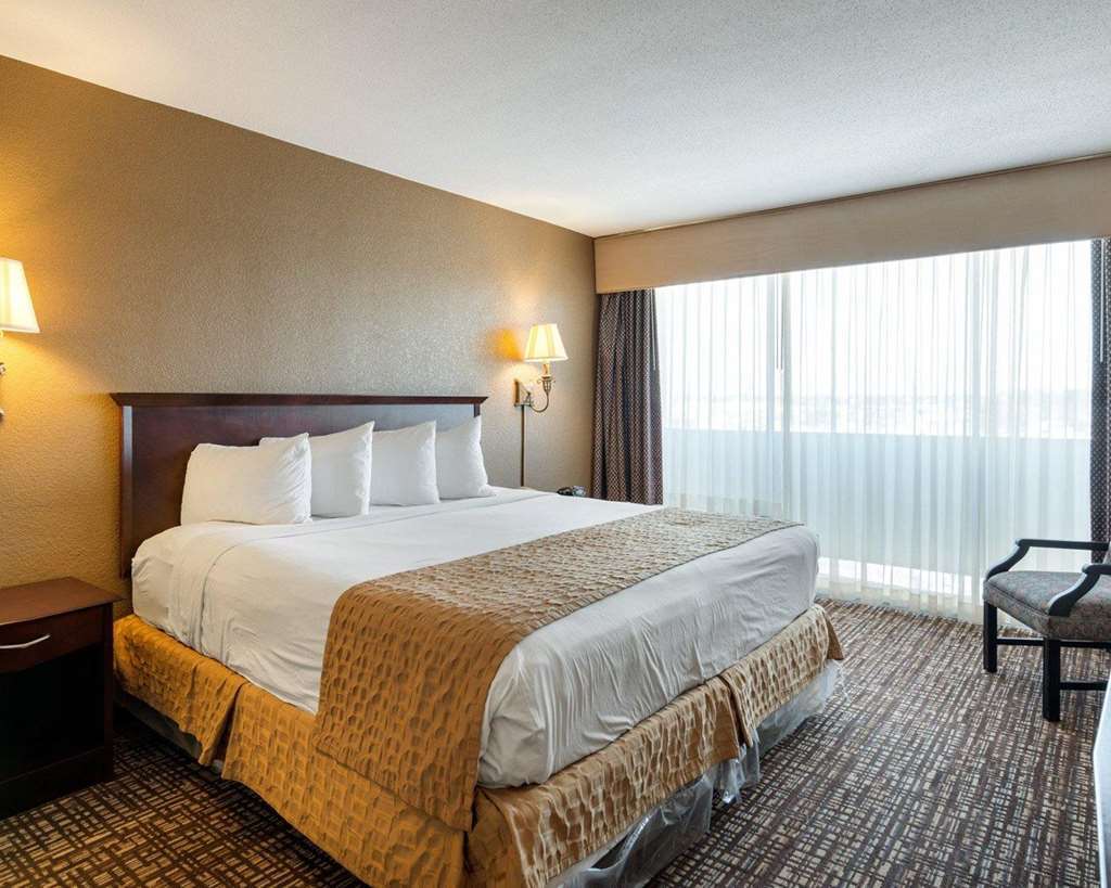 Quality Inn Near Hampton Coliseum 客房 照片