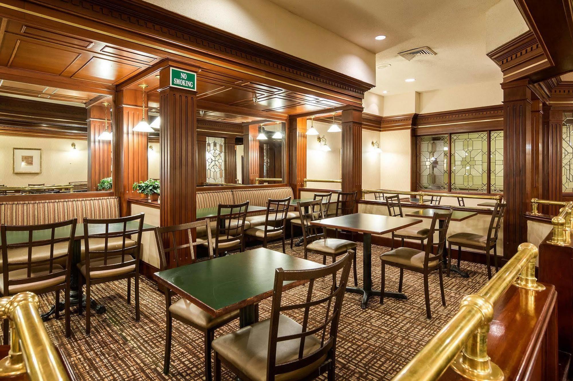 Quality Inn Near Hampton Coliseum 外观 照片