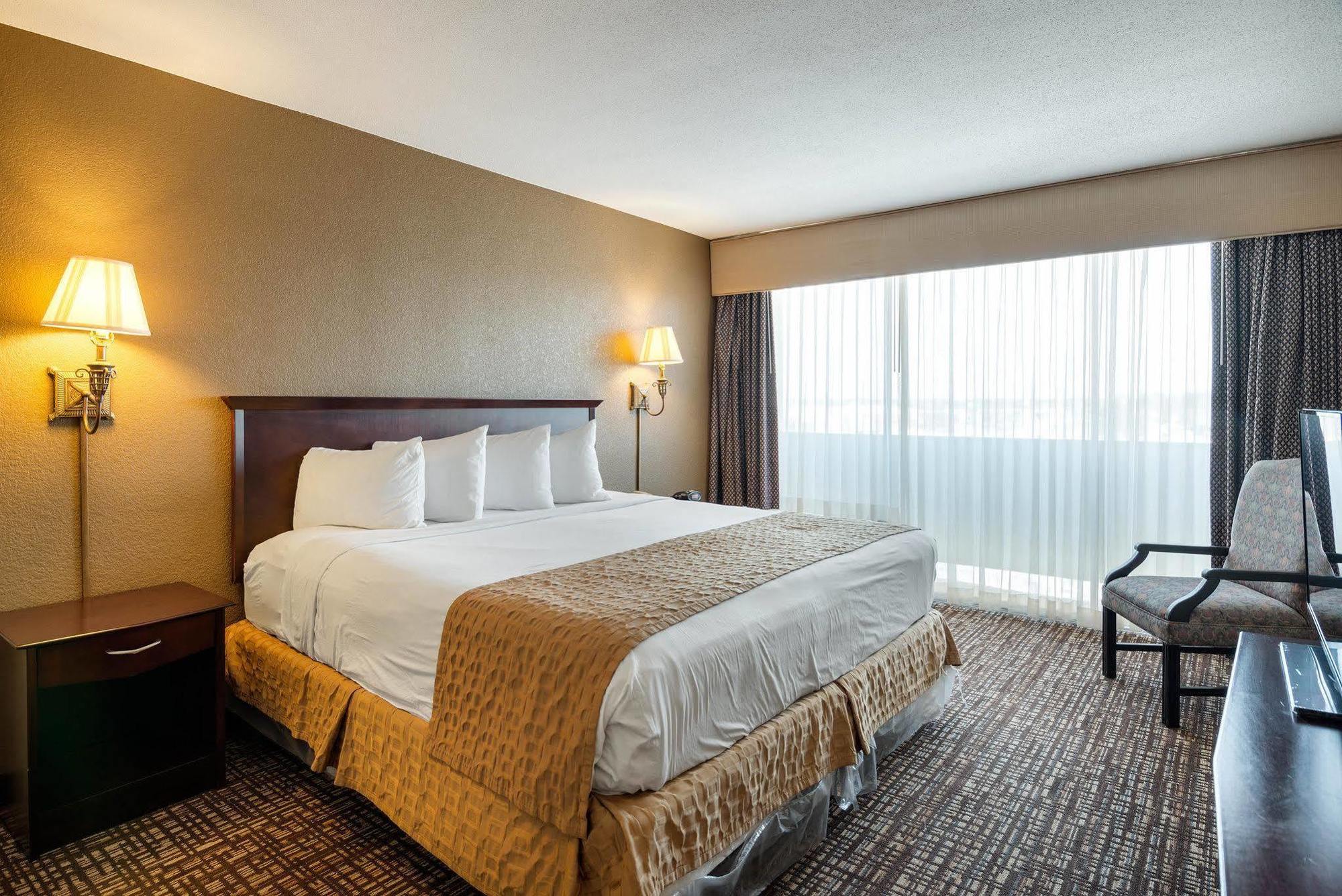 Quality Inn Near Hampton Coliseum 外观 照片