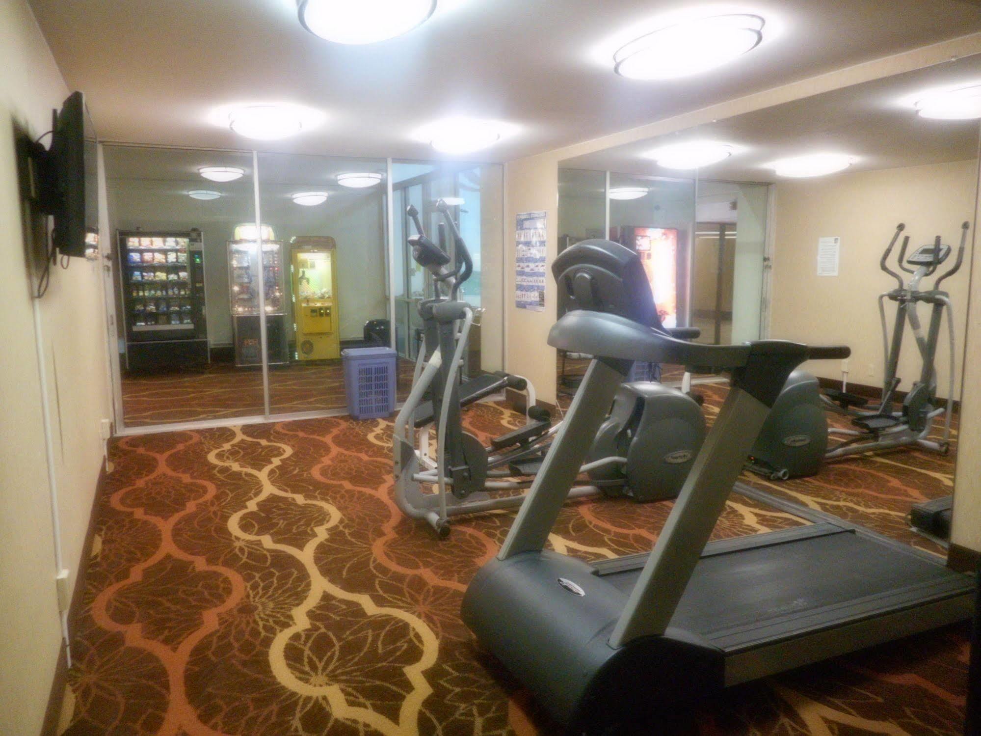 Quality Inn Near Hampton Coliseum 外观 照片